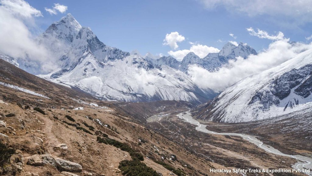 Everest-Base-Camp-Trek-6-1024x576